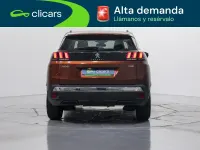 Usado Peugeot 3008 Allure 130 CV (95 kW) 2017 Marrón SUV