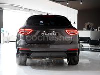 Usado Maserati Levante 580 CV (426 kW) 2021 Gris SUV