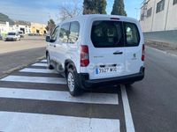 Usado Peugeot Rifter Active 100 CV (73 kW) 2023 Blanco Monovolumen
