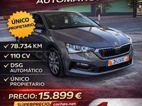 Usado Skoda Scala Ambition 110 CV (80 kW) 2022 Gris Utilitario