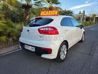 Usado Kia Rio 75 CV (55 kW) 2016 Blanco Utilitario