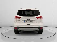 Usado Ford Kuga Trend 140 CV (102 kW) 2013 Blanco SUV