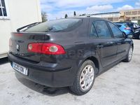 Usado Renault Laguna II Authentique 110 CV (80 kW) 2005 Negro Berlina