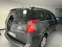 Używany Peugeot 5008 Style 120 KM (88 kW) 2017 Szary Minivan