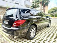 Usado Mercedes R320 272 CV (200 kW) 2006 Negro Monovolumen