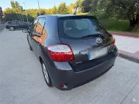 Usado Toyota Auris Active 132 CV (97 kW) 2010 Gris / plata Utilitario