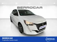 Usado Peugeot 208 Active 100 CV (73 kW) 2023 Blanco Utilitario