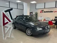 Usado VW Golf Highline 90 CV (66 kW) 2001 Gris / plata Descapotable