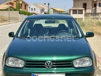 Usado VW Golf III Highline 100 CV (73 kW) 1998 Verde Berlina
