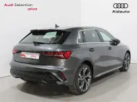 Usado Audi A3 204 CV (150 kW) 2025 Gris / plata Berlina