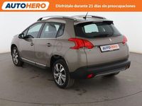 Usado Peugeot 2008 Allure 121 CV (88 kW) 2016 Gris SUV