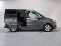 Usado Ford Transit Courier Trend 75 CV (55 kW) 2019 Gris Van