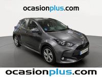 Usado Toyota Yaris Hybrid Active 116 CV (85 kW) 2024 Blanco Berlina