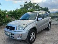 Usado Toyota RAV4 Sol 150 CV (110 kW) 2001 Gris / plata SUV