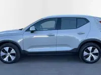 Usado Volvo XC40 Core 2024 Gris SUV
