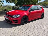 Usado VW Golf VII R 299 CV (219 kW) 2014 Rojo Utilitario