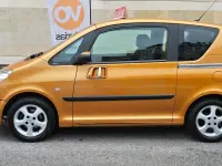 Usado Peugeot 1007 75 CV (55 kW) 2007 Amarillo Monovolumen