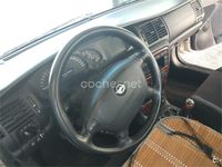 Usado Opel Vectra 170 CV (125 kW) 1999 Gris / plata Berlina
