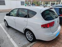 Usado Seat Altea XL 105 CV (77 kW) 2011 Blanco Monovolumen