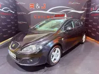 Usado Seat Leon Style 125 CV (91 kW) 2011 Negro Utilitario