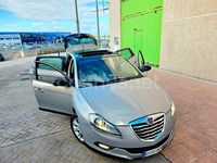 Usado Lancia Delta Gold 105 CV (77 kW) 2012 Beige Utilitario