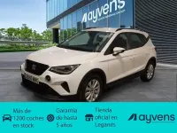 Usado Seat Arona Style 110 CV (80 kW) 2023 Blanco SUV