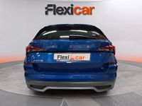 Usado Skoda Kamiq Ambition 151 CV (111 kW) 2022 Azul SUV