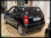 Usado Kia Picanto Active 65 CV (47 kW) 2008 Negro Utilitario