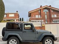 Usado Jeep Wrangler Sahara 200 CV (147 kW) 2015 Gris / plata SUV