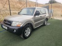 Usado Mitsubishi Montero 160 CV (117 kW) 2003 Beige SUV