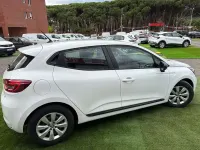 Usado Renault Clio Business 67 CV (49 kW) 2022 Blanco Utilitario
