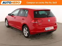 Usado VW Golf VII Advance 105 CV (77 kW) 2015 Rojo Utilitario