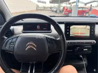 Usado Citroën C4 Shine 100 CV (73 kW) 2018 Blanco Berlina