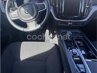 Usado Volvo XC60 Momentum 190 CV (139 kW) 2021 Gris / plata SUV