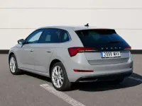 Usado Skoda Scala Style 150 CV (110 kW) 2023 Gris Utilitario