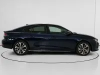 Usado Peugeot 508 Allure 130 CV (95 kW) 2022 Azul Berlina