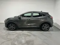 Usado Ford Puma Titanium 125 CV (91 kW) 2023 Gris SUV