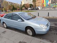 Usado Citroën C5 138 CV (101 kW) 2004 Azul Berlina