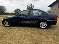 Usado BMW 318 113 CV (83 kW) 1999 Azul Berlina