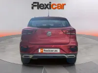 Usado MG ZS Luxury 111 CV (81 kW) 2023 Rojo SUV