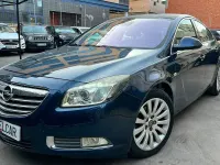Usado Opel Insignia Sport 160 CV (117 kW) 2011 Azul Berlina