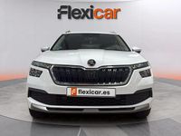 Usado Skoda Kamiq Ambition 110 CV (80 kW) 2022 Blanco SUV