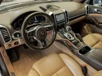 Usado Porsche Cayenne Diesel 262 CV (192 kW) 2015 Marrón SUV
