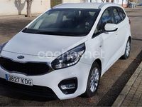Usado Kia Carens 135 CV (99 kW) 2018 Blanco Monovolumen