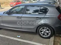 Usado BMW 118 143 CV (105 kW) 2009 Gris / plata Utilitario