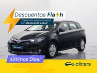 Usado Toyota Auris Hybrid Active 136 CV (100 kW) 2016 Negro Berlina