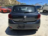 Usado Dacia Sandero Acces 75 CV (55 kW) 2018 Negro Utilitario