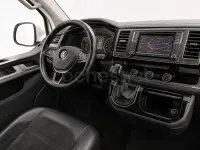 Usado VW Multivan Highline 204 CV (150 kW) 2018 Blanco Monovolumen