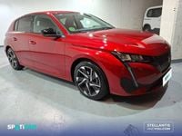 Usado Peugeot 308 Allure 130 CV (95 kW) 2022 Rojo