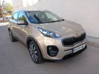 Usado Kia Sportage 141 CV (103 kW) 2018 Beige SUV